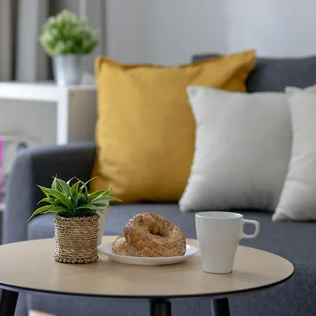 Cozy In Downtown By Renters * Varsó